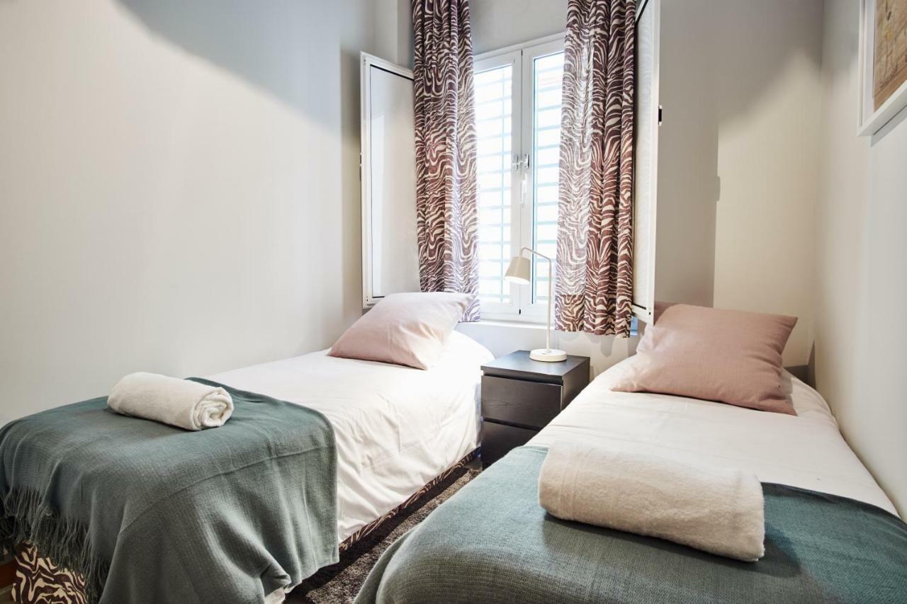 Arenal Carreteria Deluxe Suites By Valcambre إشبيلية المظهر الخارجي الصورة